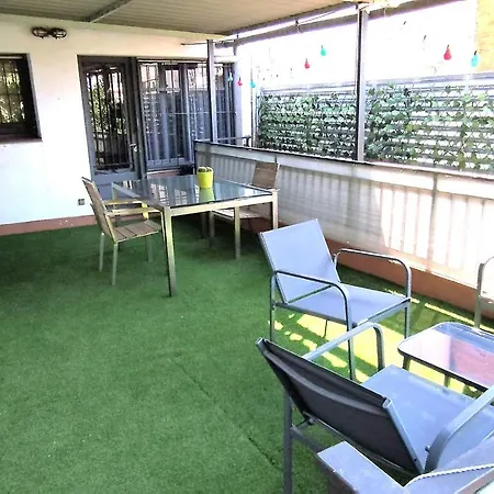 Entero Con Terraza En El Centro De * Rubí